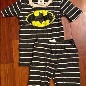 Hanna Andersson Batman Striped Pajama Set - Black and White